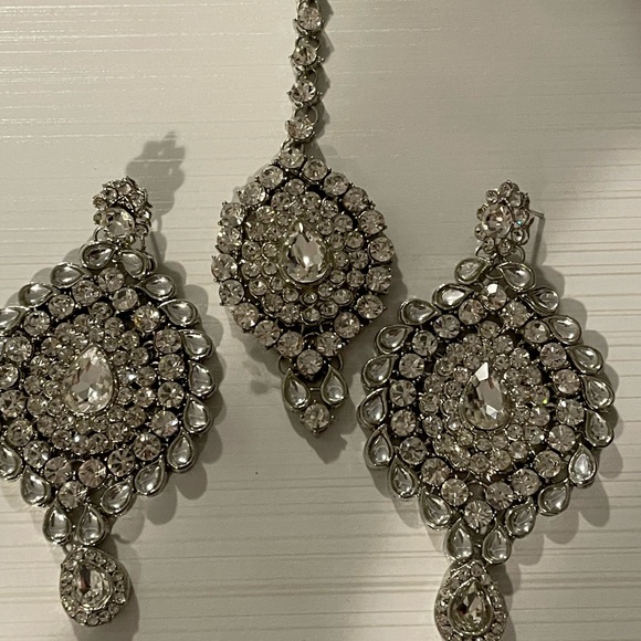 Tikka and earnings - Picture 1 of 5